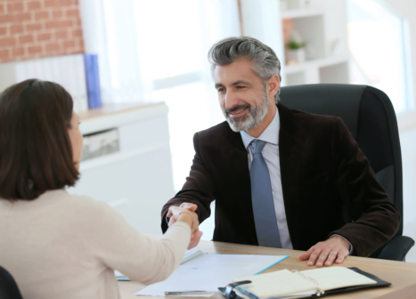 Choose the Right Legal Advisor for Your Business