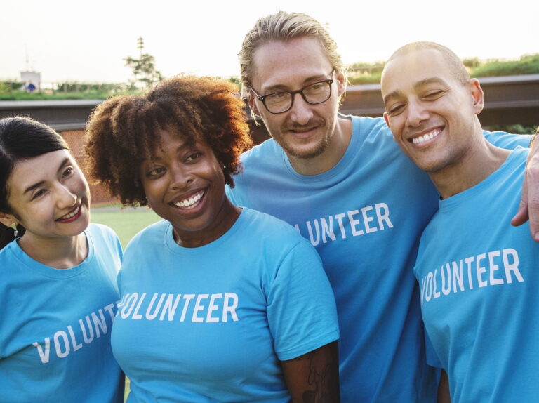 Why Recognition Awards Are Ideal For Volunteers