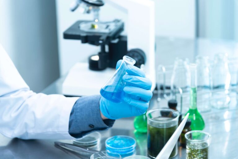 Why Having Best Cleaners is Important in the Lab?