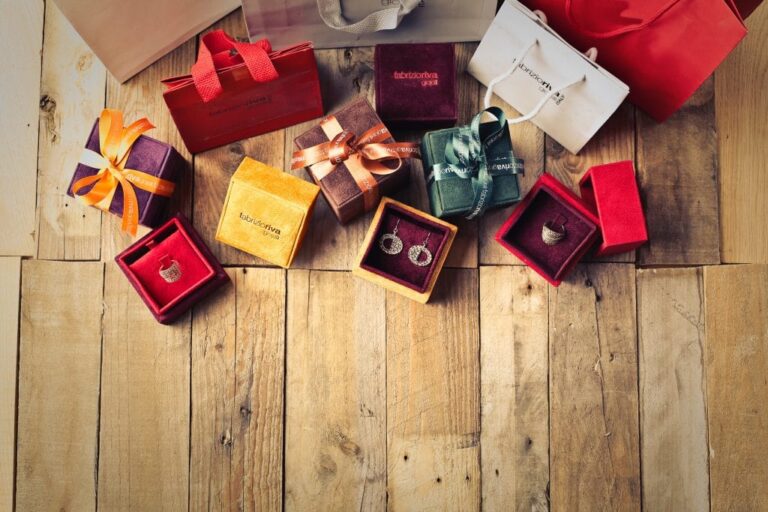 Customizing Cosmetic Box Packaging for Foot Scrubs