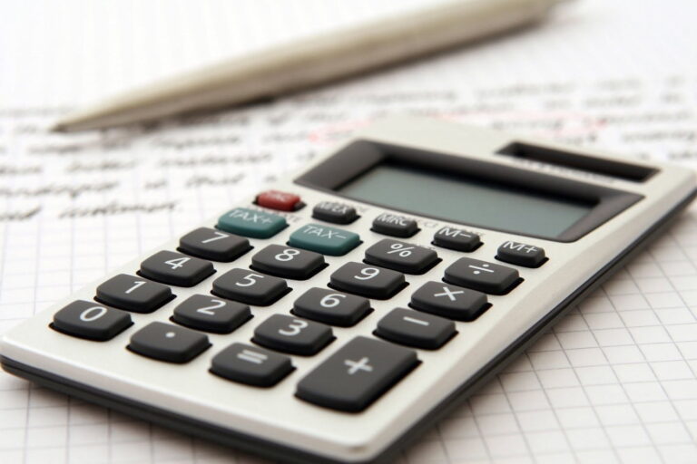 Properly Manage Accounting and Bookkeeping for Your Enterprise