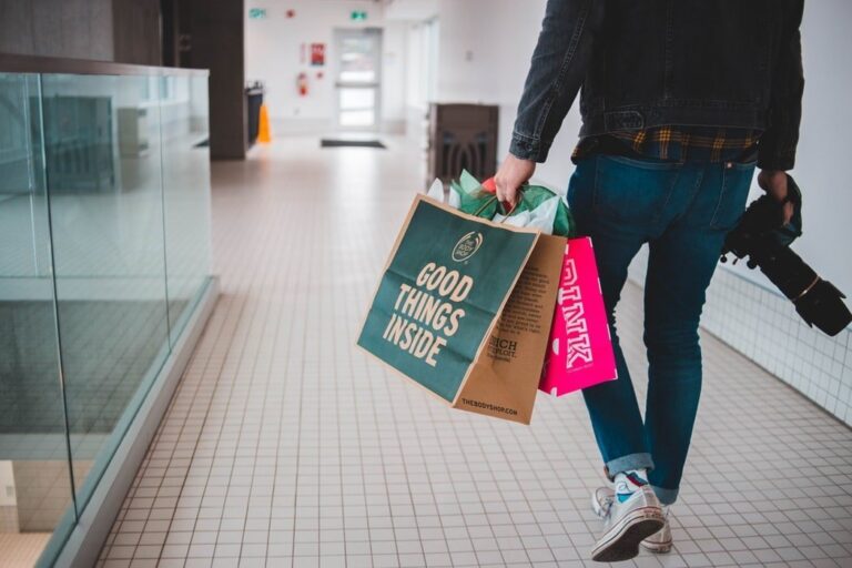 How to Become An Expert On Couponing
