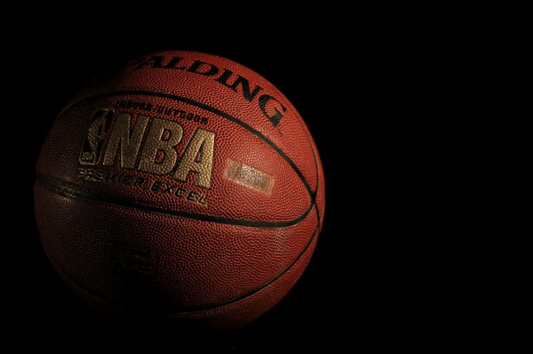 Is it Possible to Earn Money with Basketball Betting?