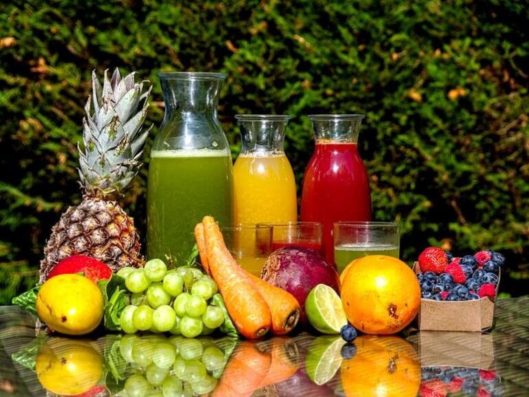 8 Mistakes to Avoid While Starting a Fruit Juice Business