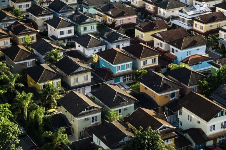 How To Find The Best Broker For Your New Commercial Real Estate Venture