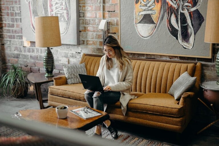 How to Create the Best Work From Home Space