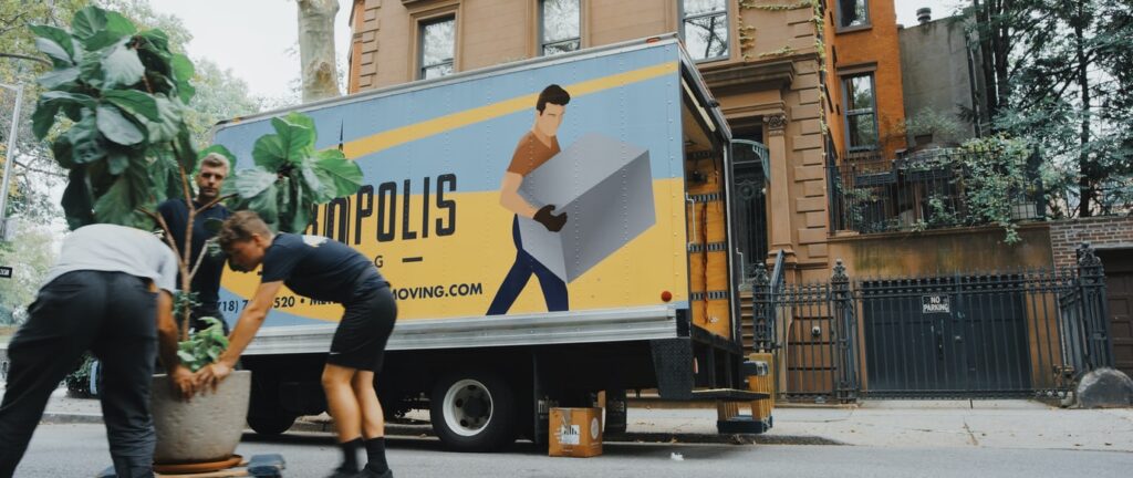 How Expert Removal Companies Can Help You Moving To A New Office
