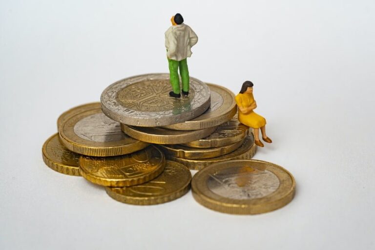 Financial Question of The Hour: Why Is It Important to Separate Personal and Business Finances