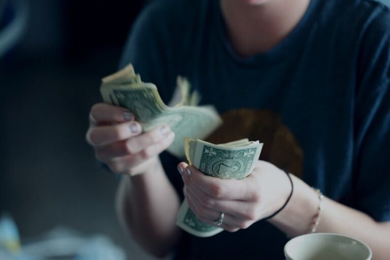 6 Ways To Lead A Better Life With A Small Budget
