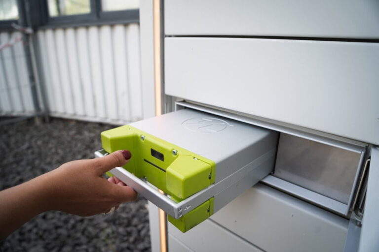 5 THINGS THAT MAKE LITHIUM-ION THE IDEAL BATTERY TYPE