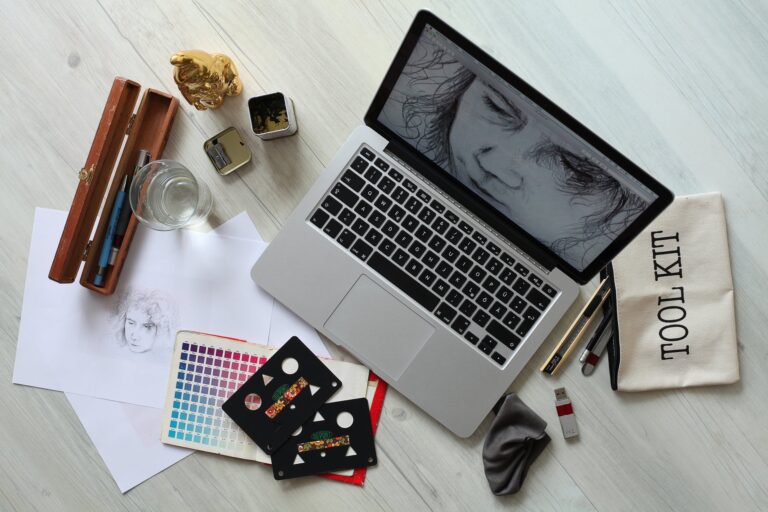 8 Essential Business Equipment to Thrive in the Market for A Long Time!