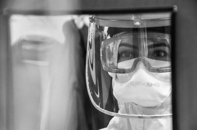 Why Is PPE Kits Important At Work: 7 Reasons You Should Know