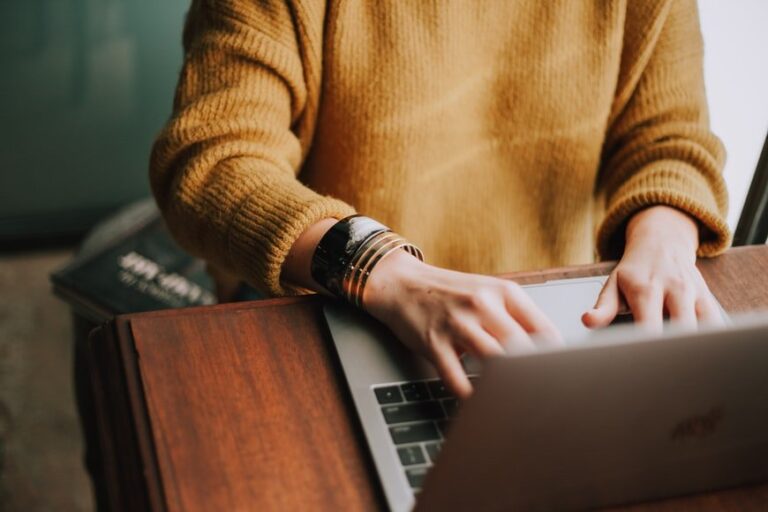 Which Elements Of Your Small Business Should You Outsource?