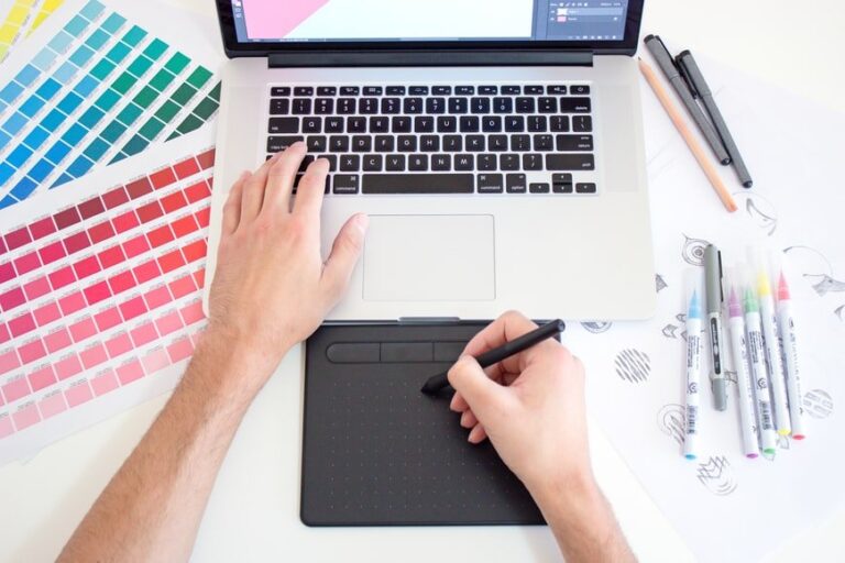 Why Use a Graphic Design Agency in 2022?