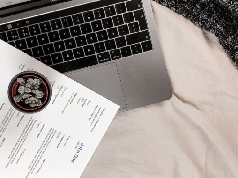8 Common Resume Mistakes College Students Make