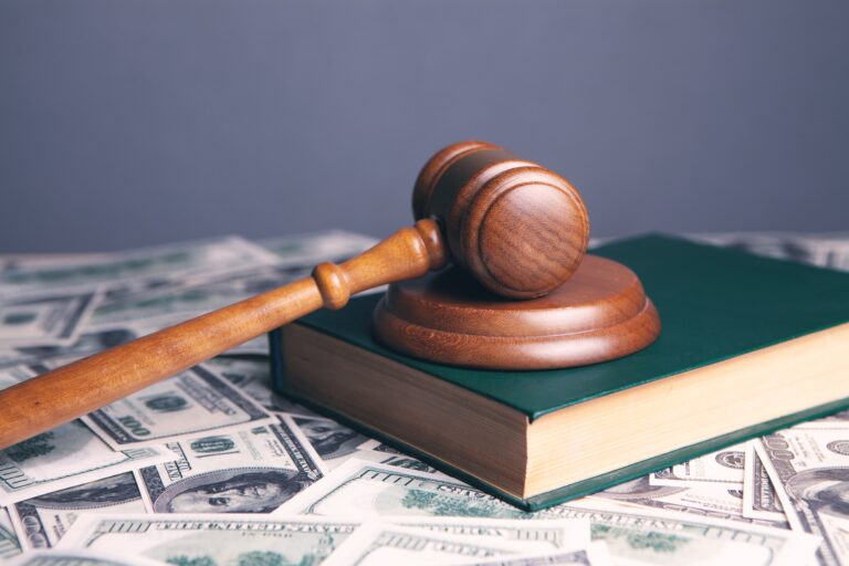 How Attorneys in Dubai Can Help or Defend Against Medical Malpractice