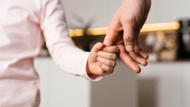 10 Parenting Commandments Every New Mum Should Know