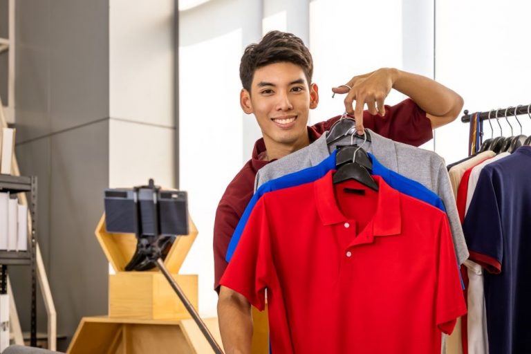 Why It Is Worth Starting A Bulk Tshirts Business?