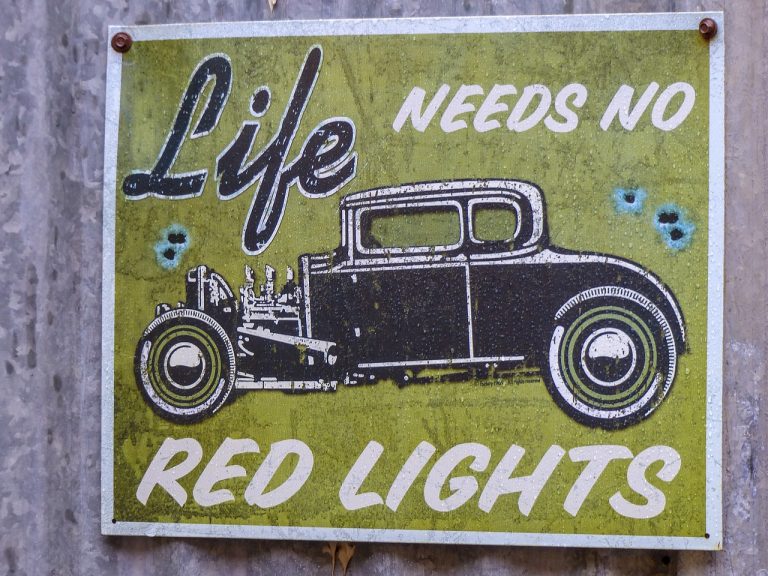 5 Reasons Why Print Advertising Still Works