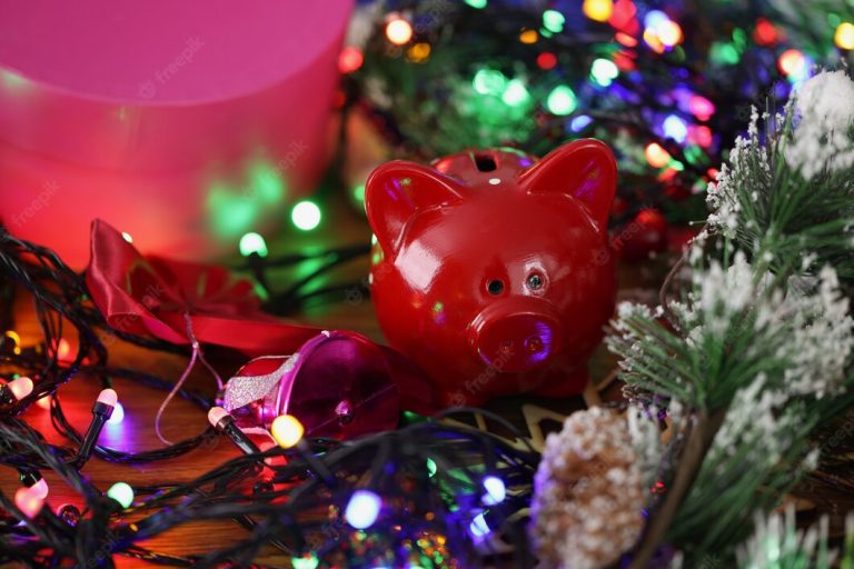 7 Unique Christmas Fundraising Ideas You Can Try