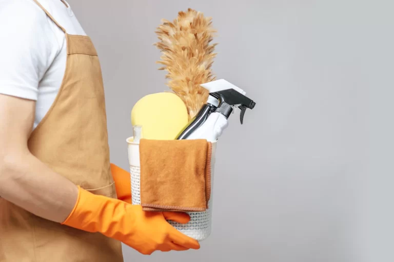 How To Hire A Professional Cleaning Supplier?