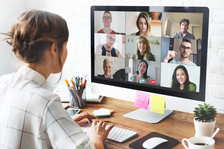 How To Organize A Successful Hybrid Event?