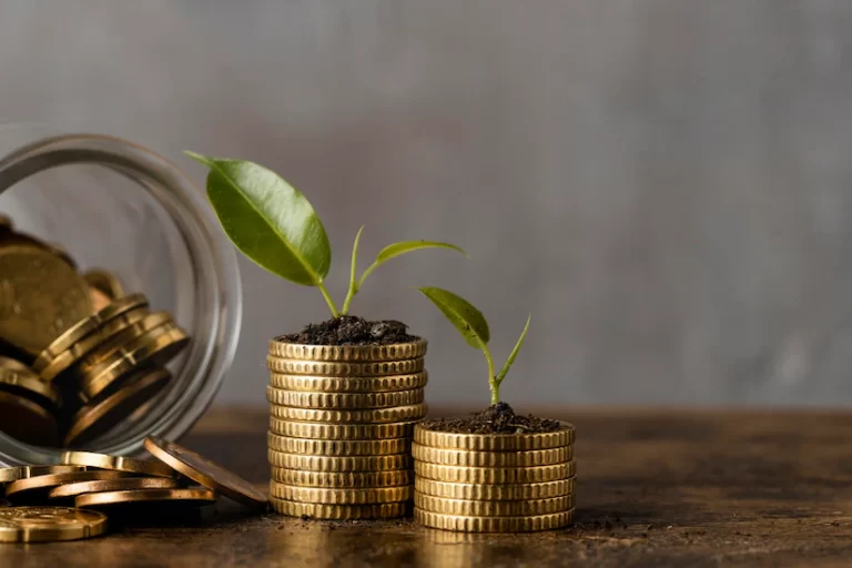 3 Investing Tips To Help You Grow Your Wealth