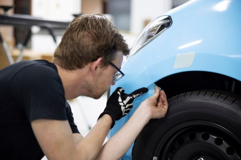 Expert Tips for Choosing the Best Car Wrap Design in Melbourne