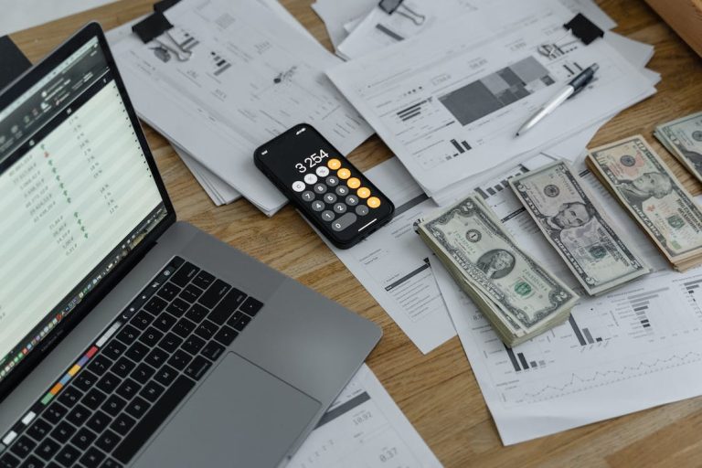 How To Choose A Great Payroll Company For Small Businesses