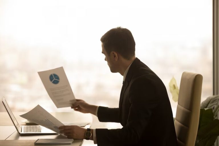 All-You-Need-To-Know Guide On Becoming a Business Analyst In 2025