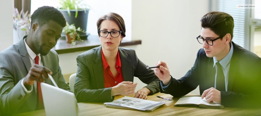 Consumer Services Field &ndash; What Is It