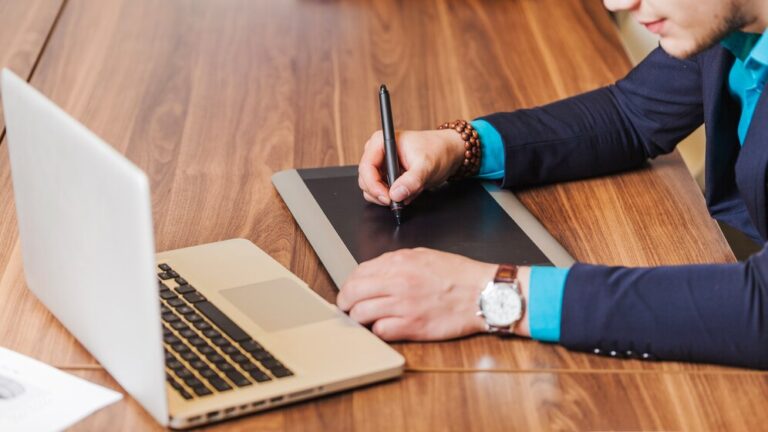 Can A Signature Method Attract More Clients To Copywriting Business?
