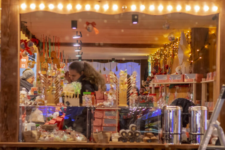 Ultimate Guide For Electronic Gift: Choose Perfect Gift with Labels