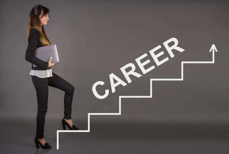How To Craft an Impressive 5-Year Career Plan Presentation?