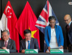 Trans-Pacific Trade Bloc Signed By The United Kingdom
