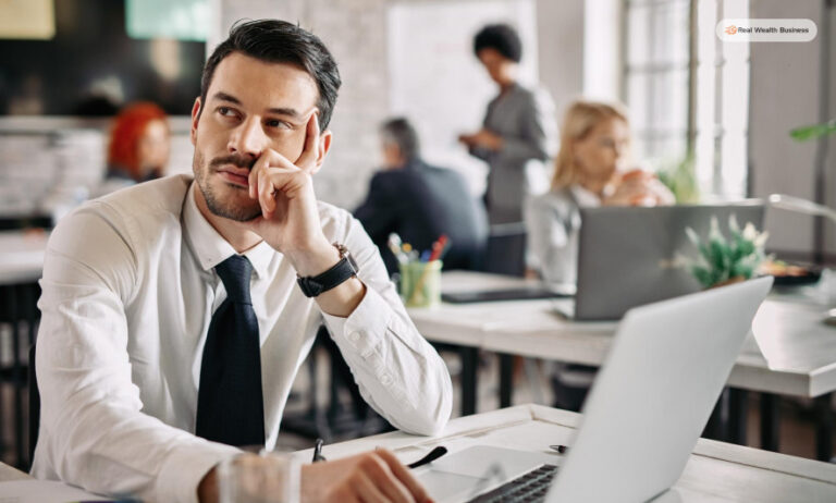 Why Do I Hate My Job? How To Handle A Job That You Hate?