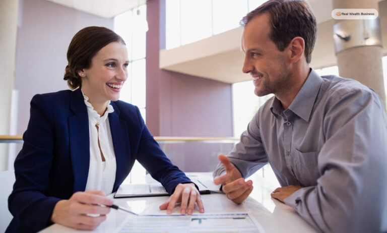 Who Is An Executive Coach? What Does An Executive Coach Do?