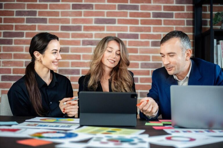 Mastering Team Dynamics with Perfect Meeting Tool