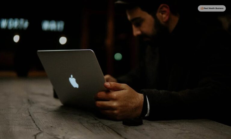 Make Extra Cash This Year: 10 Gig Jobs To Try Out In 2024