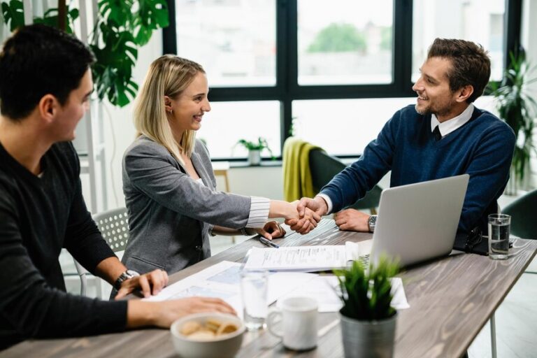 5 Key Factors To Consider When Buying Business Insurance