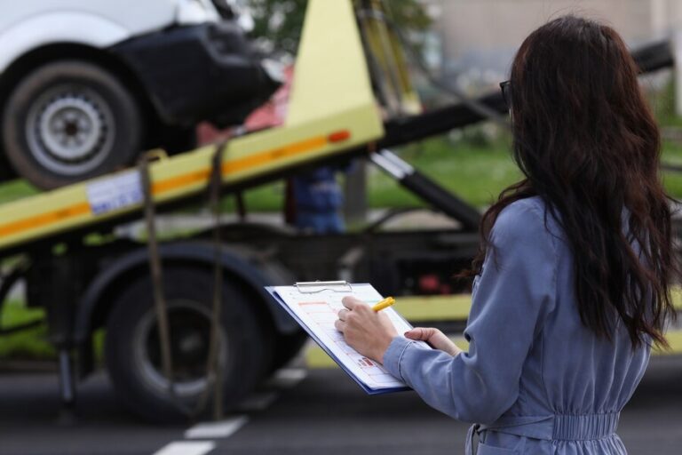 Understanding The 10 Common Causes Of Truck Accidents