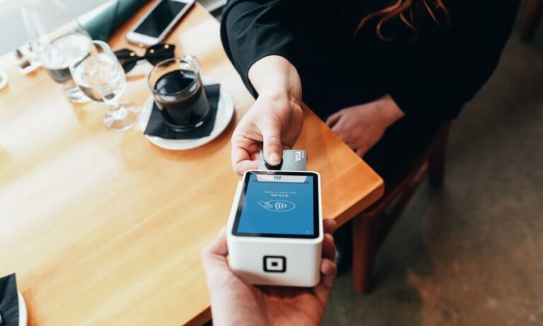 Why Is Credit Card Acceptance A Must For An Online Business?