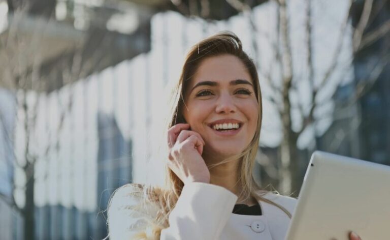 Goal Setting For Career Growth: A 7-Step Guide