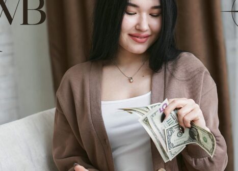 Top 15 Frugal Living Tips for Young Adults Entering 2025